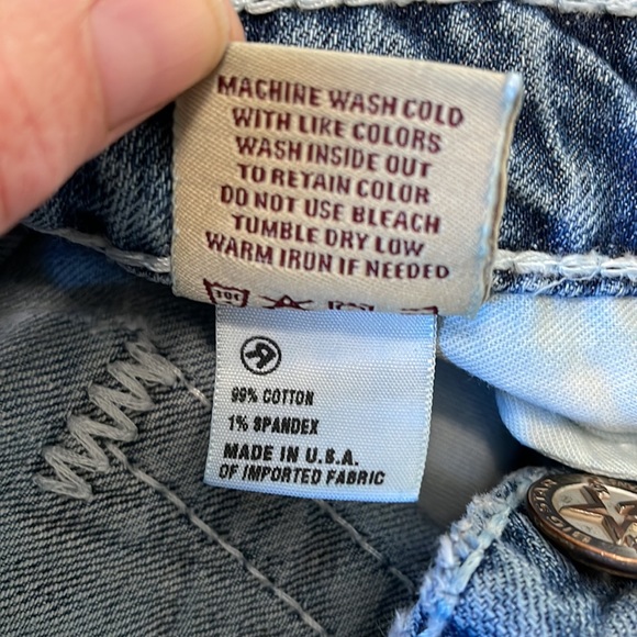 Women’s Jeans - Picture 4 of 4